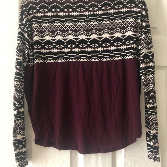 Empire Top with Pocket Detail - Picture 5 of 5